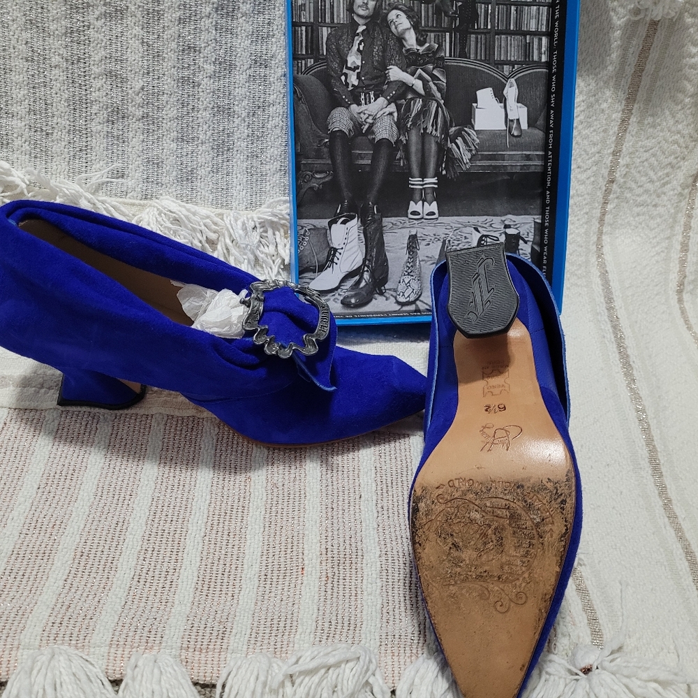 John Fluevog Blue Suede Juliette 6.5